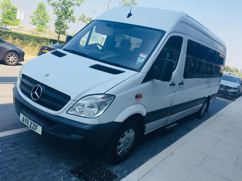 Minibus Hire Kent | Get In Touch: 0203 7456 247